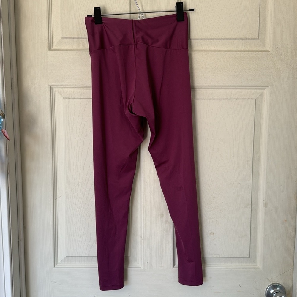 Bali size small leggings purple women’s - Picture 1 of 4